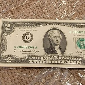 UNCIRCULATED 1976 $2 DOLLAR BILL